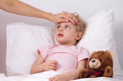 Что делать, если у ребенка высокая температура?